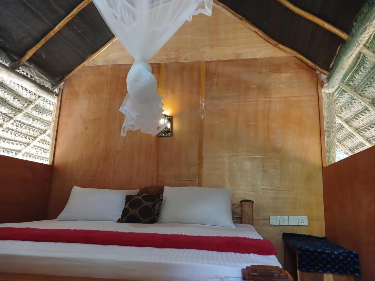 Appartamento Pidurangala View Treehouse Sigiriya Esterno foto